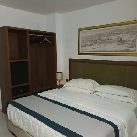 Antica 3*