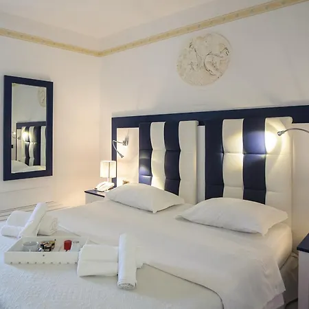 酒店 卡塞塔安缇卡酒店