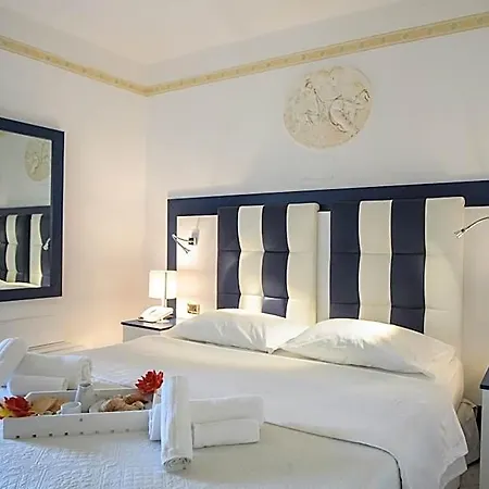 Antica 3*