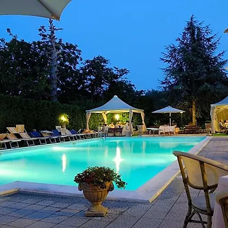 Otel Antica 3*