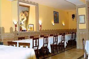 Otel Antica